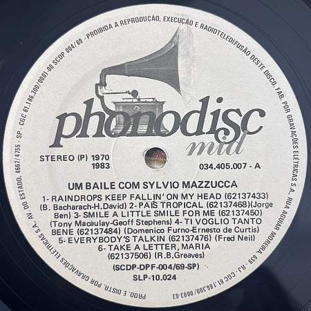 Um Baile Com Sylvio Mazzuca